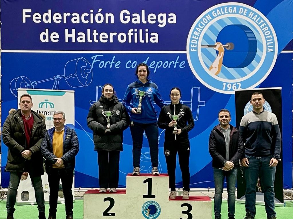 podium femenino copa gallega de halterofilia
